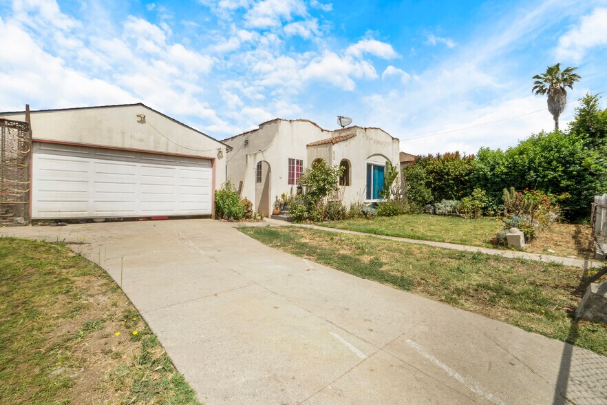 933 Holly St, Inglewood, CA à vendre - Photo de l’immeuble – Image 2 sur 22