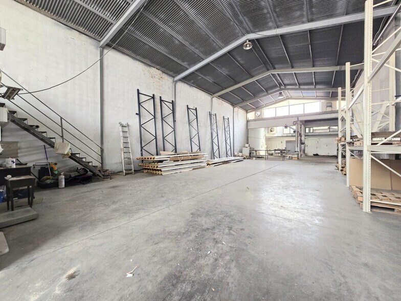 Industriel/Logistique dans Aspe, Alicante à vendre - Photo de l’immeuble – Image 1 sur 4