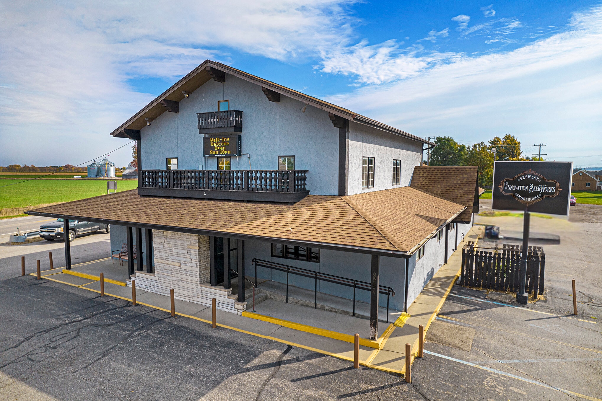 9264 Saginaw Rd, Richville, MI à vendre Photo principale– Image 1 sur 38