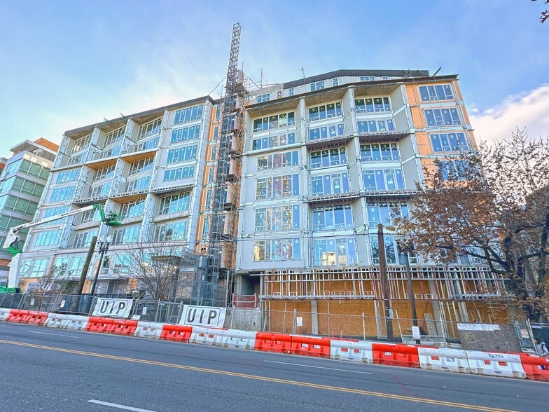 4620 Wisconsin Ave NW, Washington, DC à vendre - Photo de l’immeuble – Image 3 sur 26