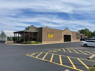 Plus de détails pour 602-622 S Jefferson St, Mascoutah, IL - Bureau/Médical à louer