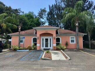 Plus de détails pour 7000 54th Ave N, Saint Petersburg, FL - Local commercial à vendre