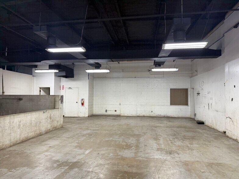 2660 S Mendenhall Rd, Memphis, TN à louer - Photo de l’immeuble – Image 3 sur 28