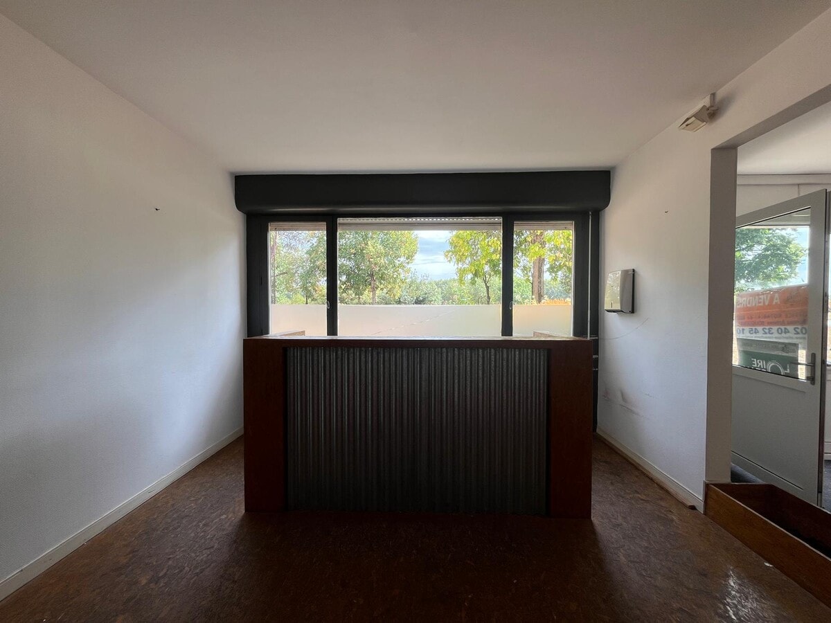 17 Rue Georges Chartrin, Nantes, LA 44200 - - - Photo intérieure - Image 1 of 11