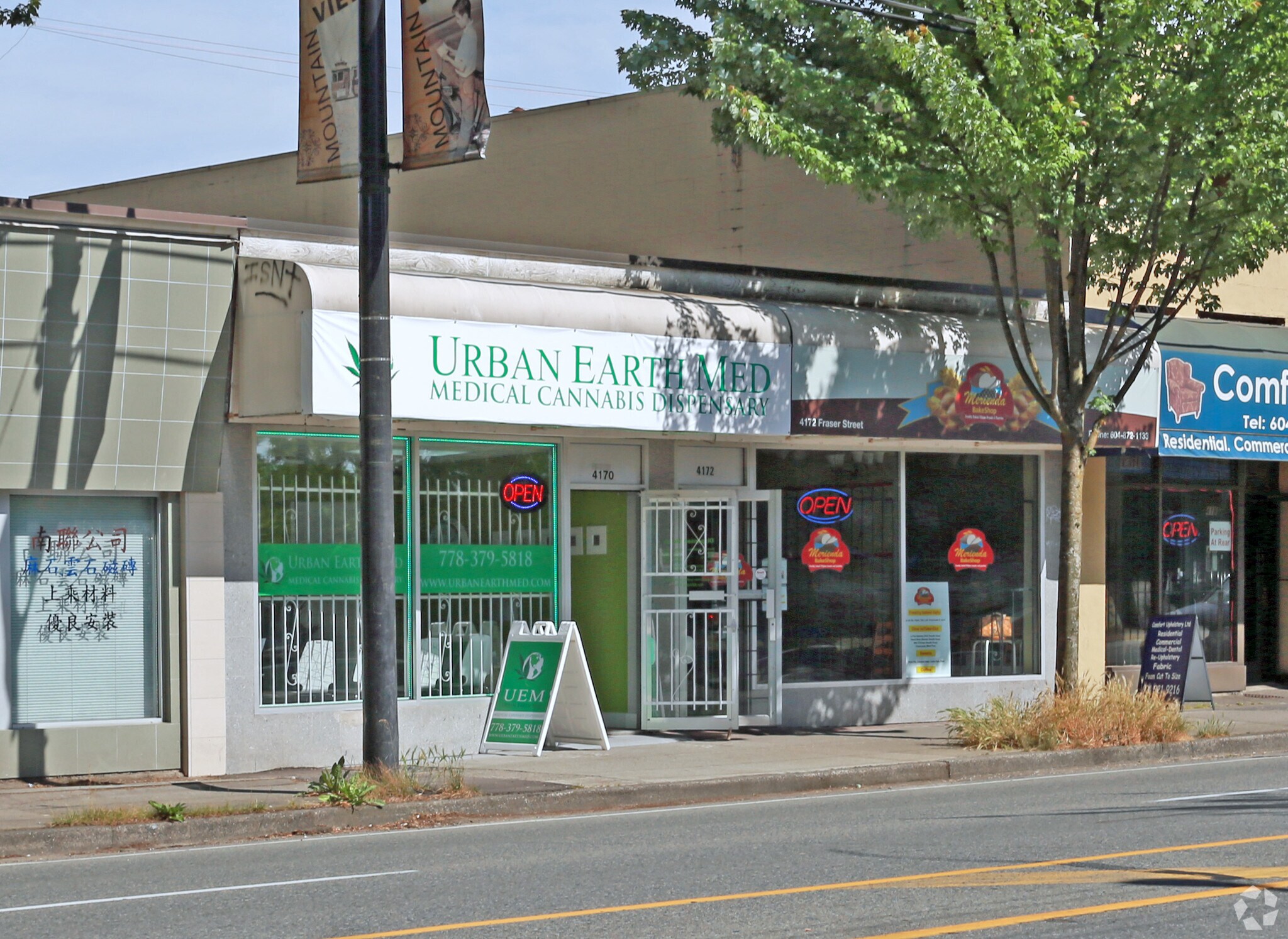 4170-4172 Fraser St, Vancouver, BC à louer Photo de l’immeuble– Image 1 sur 7