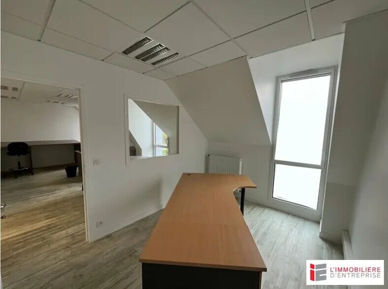 Bureau dans Saint-Malo à vendre - Photo intérieure – Image 2 sur 3