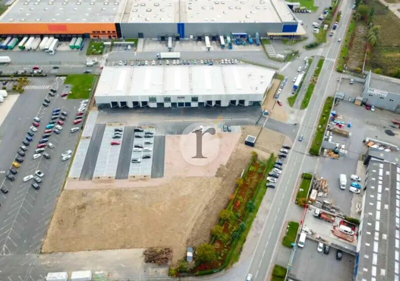 Local d’activités dans Marquette-lez-Lille à louer - Photo de l’immeuble – Image 1 sur 6