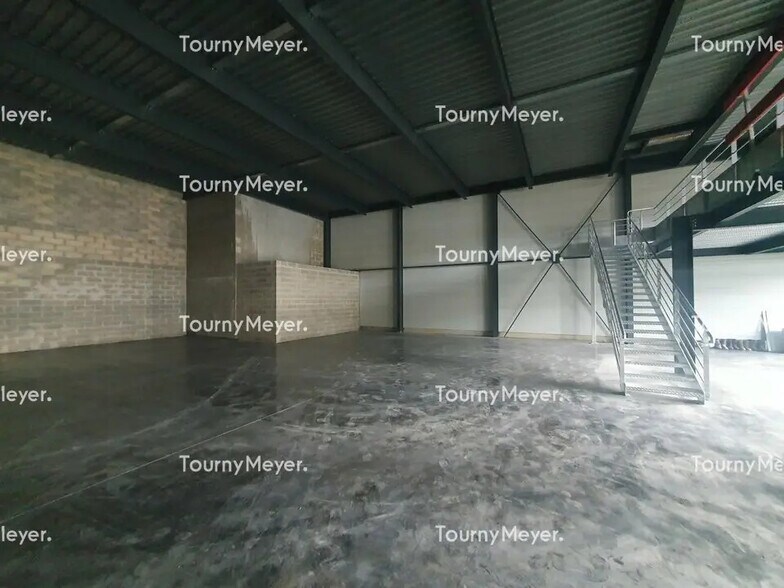 Industriel/Logistique dans Lormont à louer - Photo de l’immeuble – Image 3 sur 7