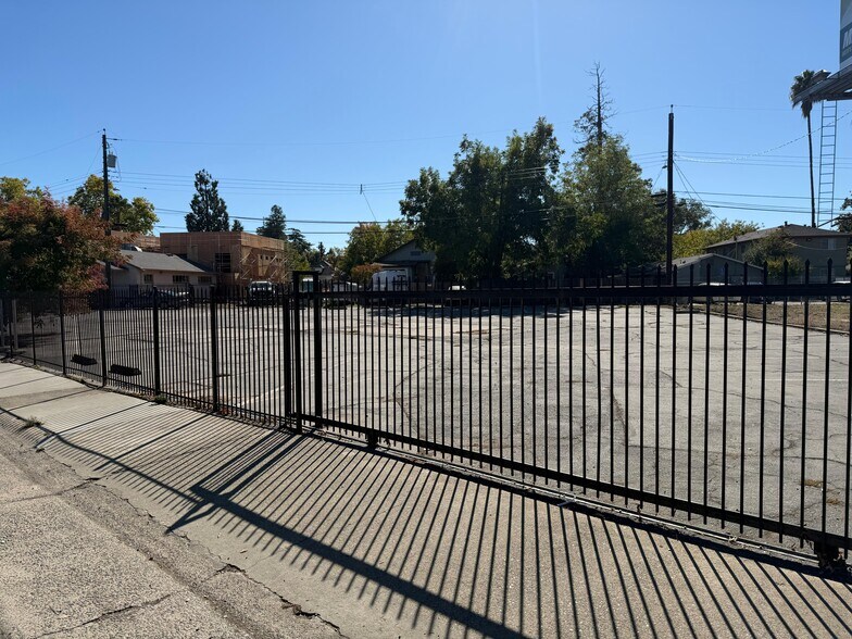 3632 Bret Harte ct, Sacramento, CA à louer - Photo de l’immeuble – Image 1 sur 5