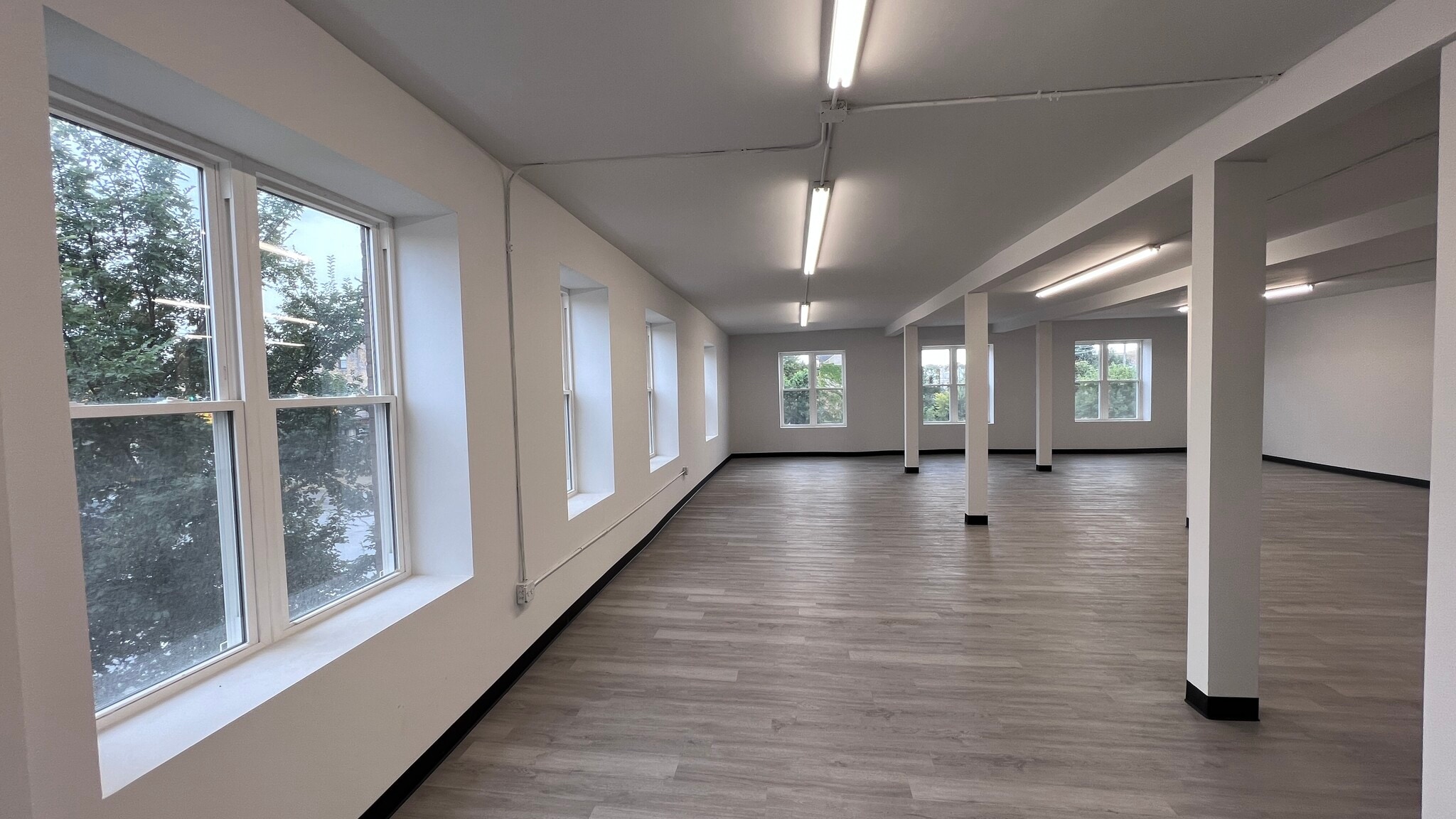 4650 S Indiana Ave, Chicago, IL à vendre Photo intérieure– Image 1 sur 5