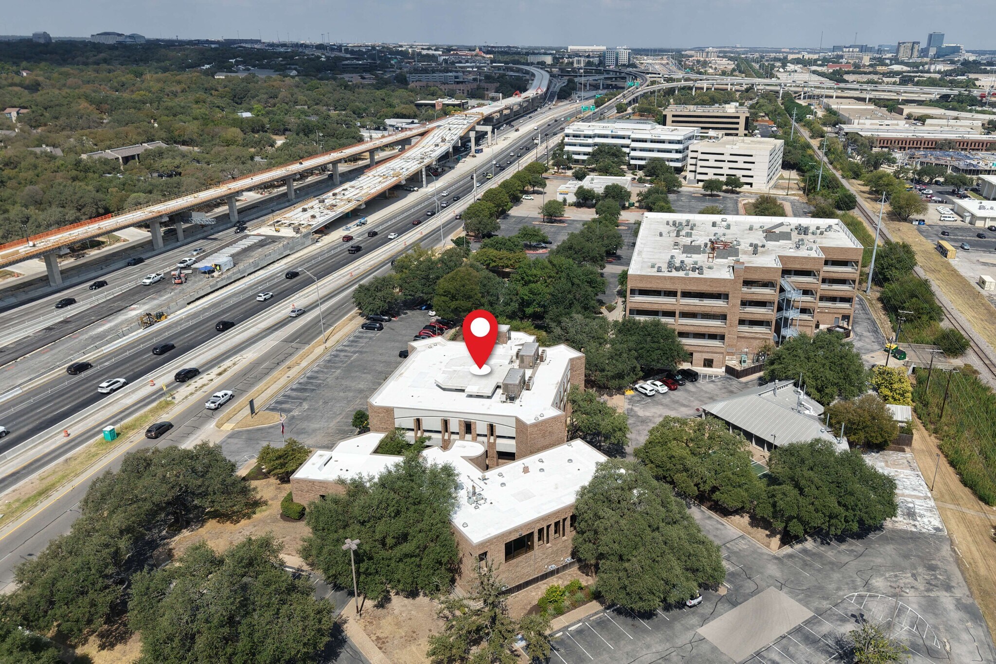 8329 N Mopac Expy, Austin, TX à louer Photo de l’immeuble– Image 1 sur 8
