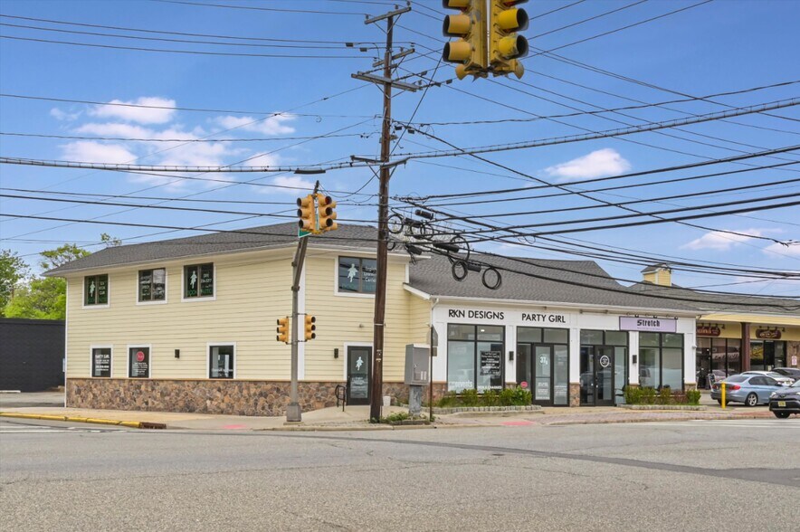 37 Riveredge Rd, Tenafly, NJ à louer - Photo de l’immeuble – Image 2 sur 4