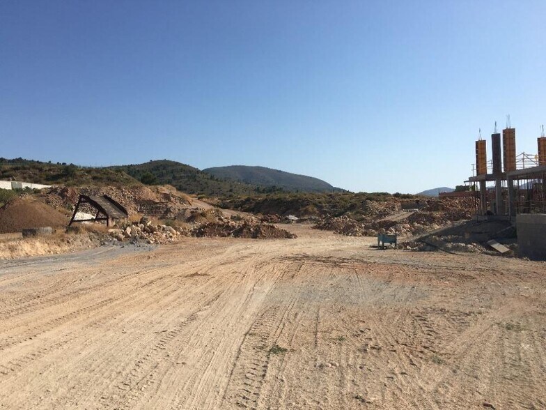 Calle Carlos Cano, 1, Vélez de Benaudalla, Granada à vendre - Photo de la construction – Image 2 sur 7