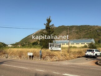 Plus de détails pour Terrain à vendre