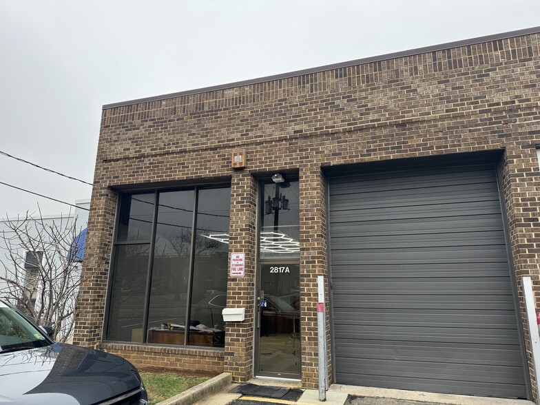 2817-2821 Dorr Ave, Merrifield, VA à louer - Photo de l’immeuble – Image 1 sur 8