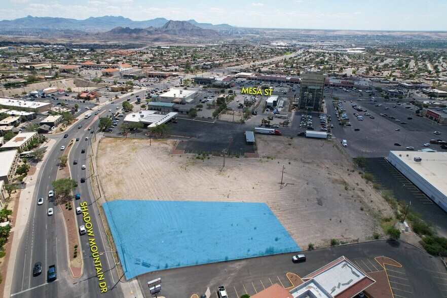 224 Shadow Mountain Dr, El Paso, TX à vendre - Photo de l’immeuble – Image 2 sur 6