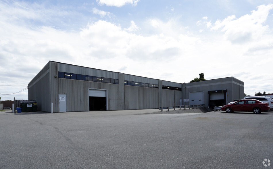 50 Baffin Pl, Waterloo, ON à louer - Photo de l’immeuble – Image 2 sur 2