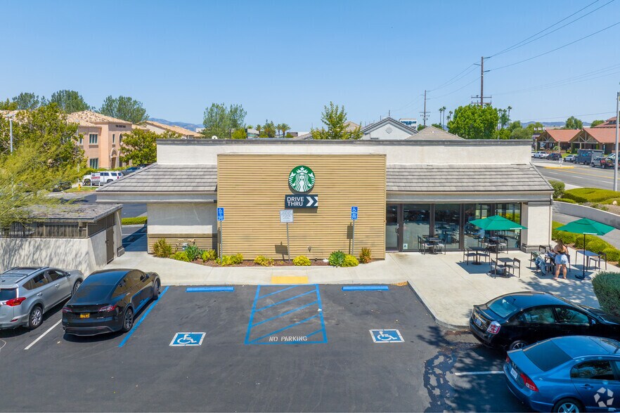27375 Jefferson Ave, Temecula, CA à vendre - Photo de l’immeuble – Image 3 sur 5