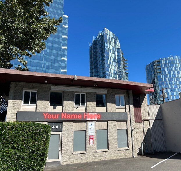 310 105th Ave NE, Bellevue, WA à louer - Photo de l’immeuble – Image 3 sur 13