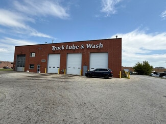 Plus de détails pour 1461 Busse Rd, Elk Grove Village, IL - Local commercial à vendre