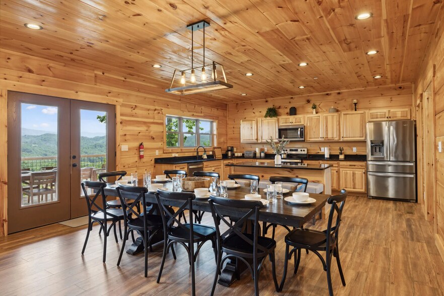 18 Unit Cabin Portfolio portefeuille de 15 biens à vendre sur LoopNet.fr - Photo de l’immeuble – Image 3 sur 25