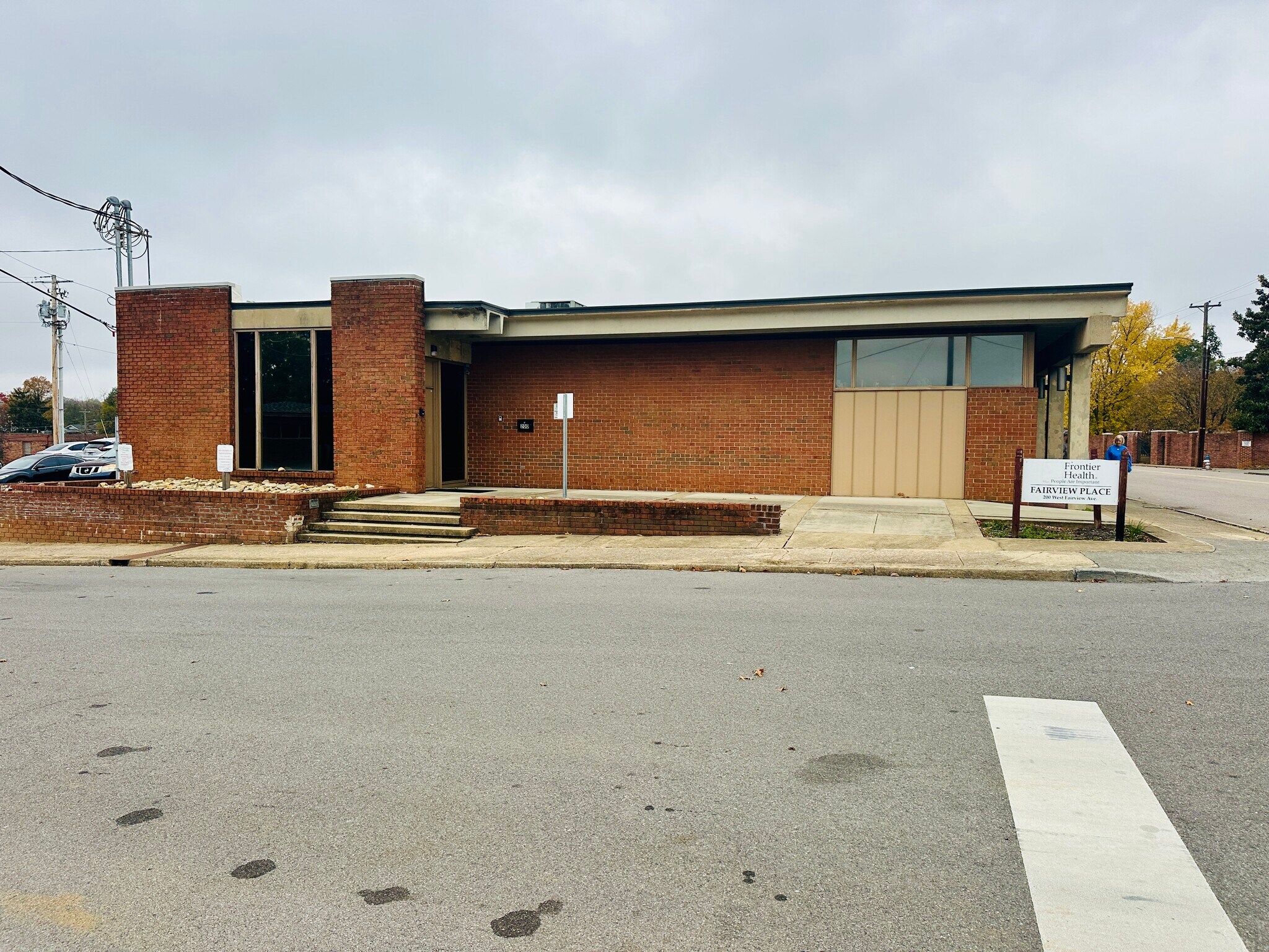 200 W Fairview Ave, Johnson City, TN à vendre Photo principale– Image 1 sur 11