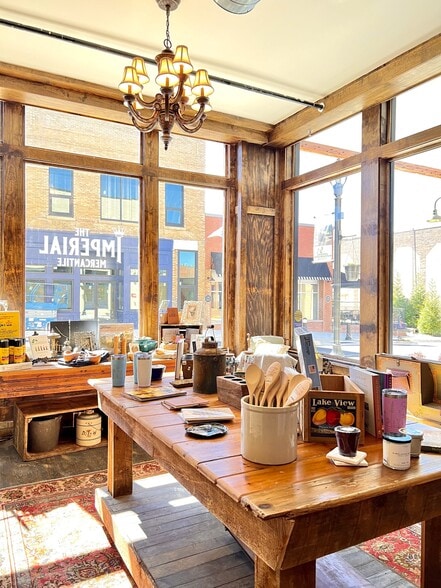 138 W Mountain St, Kings Mountain, NC à vendre - Photo intérieure – Image 3 sur 11