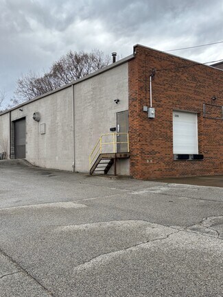 Plus de détails pour 2285 Scranton Rd, Cleveland, OH - Industriel/Logistique à louer