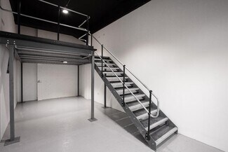 Plus de détails pour Western Ave, Londres - Industriel/Logistique à louer