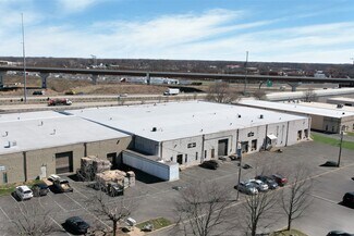 Plus de détails pour 3950 Nebraska St, Levittown, PA - Industriel/Logistique à louer
