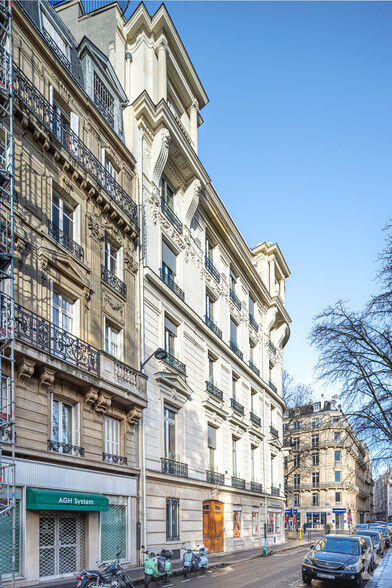 Espace de coworking dans Paris à louer - Photo de l’immeuble – Image 2 sur 6