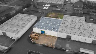 Plus de détails pour Hunters Rd, Corby - Industriel/Logistique à louer