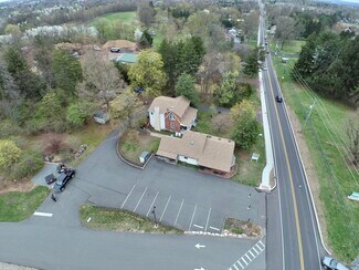 Plus de détails pour 442 N Lewis Rd, Limerick, PA - Local commercial à vendre