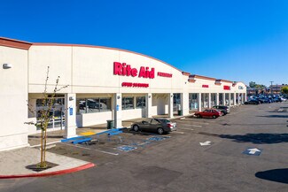 Plus de détails pour 21911-21937 Ventura Blvd, Woodland Hills, CA - Local commercial à louer