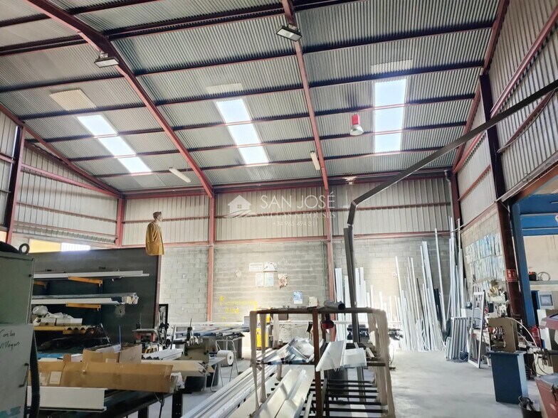 Industriel/Logistique dans Aspe, Alicante à vendre - Photo de l’immeuble – Image 3 sur 24