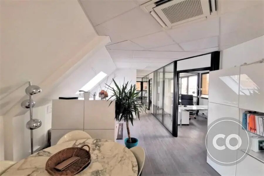 Bureau dans Boulogne-Billancourt à louer Photo de l’immeuble– Image 1 sur 5