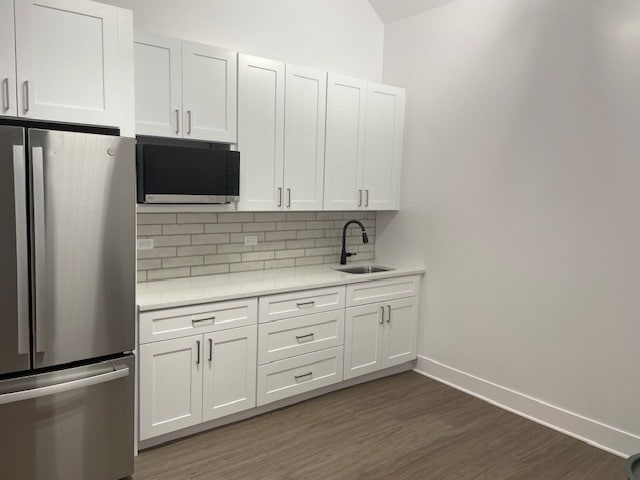 2839 N Milwaukee Ave, Chicago, IL à louer Photo intérieure– Image 1 sur 4