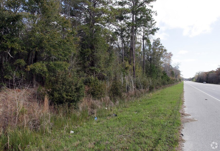 708 Robert Smalls Pky, Beaufort, SC à vendre - Photo de l’immeuble – Image 2 sur 2