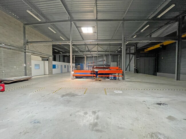 Plus de détails pour 22 Rue Jean Monnet, Saint-Jean - Bureau, Industriel/Logistique à louer