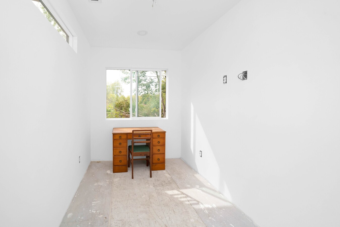 View Photo