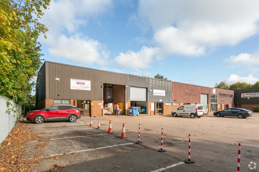 Eagle Way, Exeter à louer - Photo principale – Image 1 sur 2