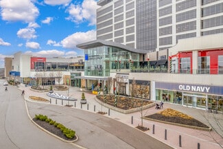 Plus de détails pour 5901 E Galbraith Rd, Cincinnati, OH - Local commercial à louer