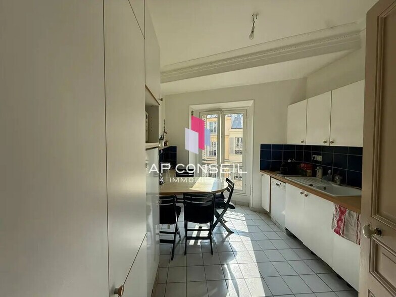 Bureau dans Versailles à louer - Photo intérieure – Image 3 sur 6