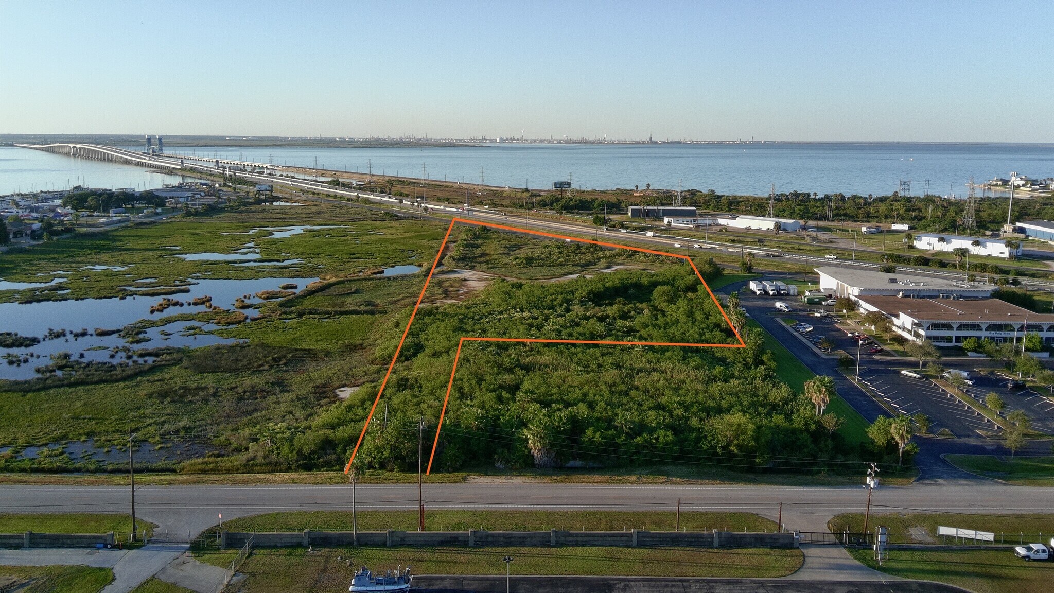 8626 Teichman Rd, Galveston, TX à vendre Photo de l’immeuble– Image 1 sur 18