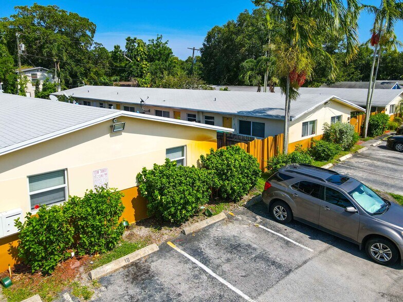 700 SW 15th Ave, Fort Lauderdale, FL à vendre - Photo principale – Image 3 sur 21