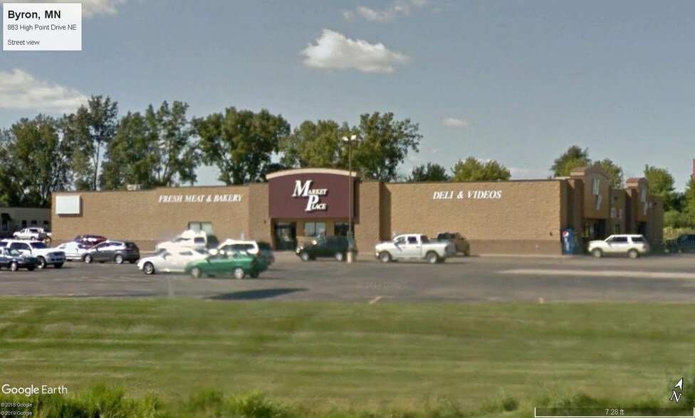 863 High Point Dr, Byron, MN à louer - Photo principale – Image 1 sur 5
