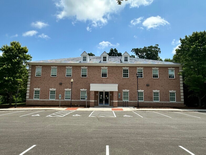 4102 Ben Franklin Blvd, Durham, NC à vendre - Photo de l’immeuble – Image 2 sur 20