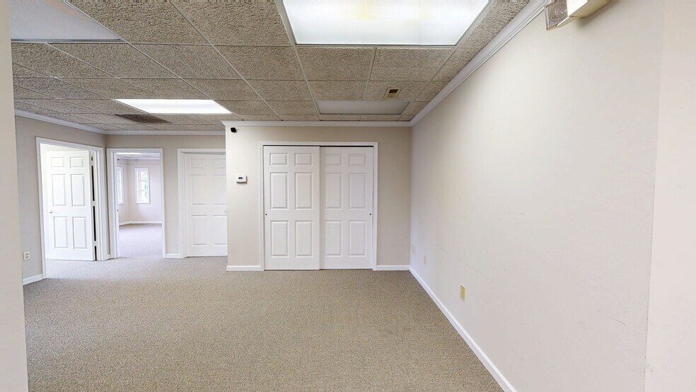3920 Plank Rd, Fredericksburg, VA à vendre - Numérisation 3D Matterport – Image 2 sur 29