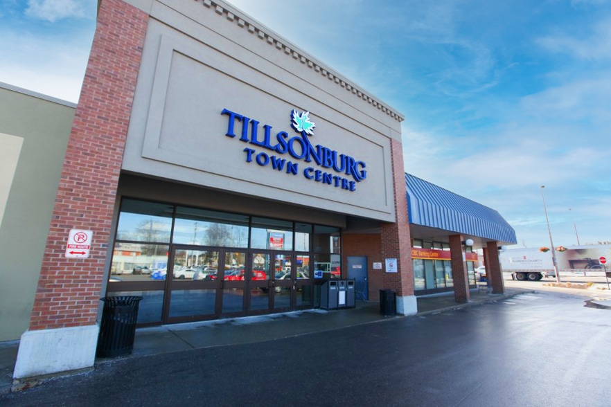 200 Broadway St, Tillsonburg, ON à louer - Photo de l’immeuble – Image 1 sur 10