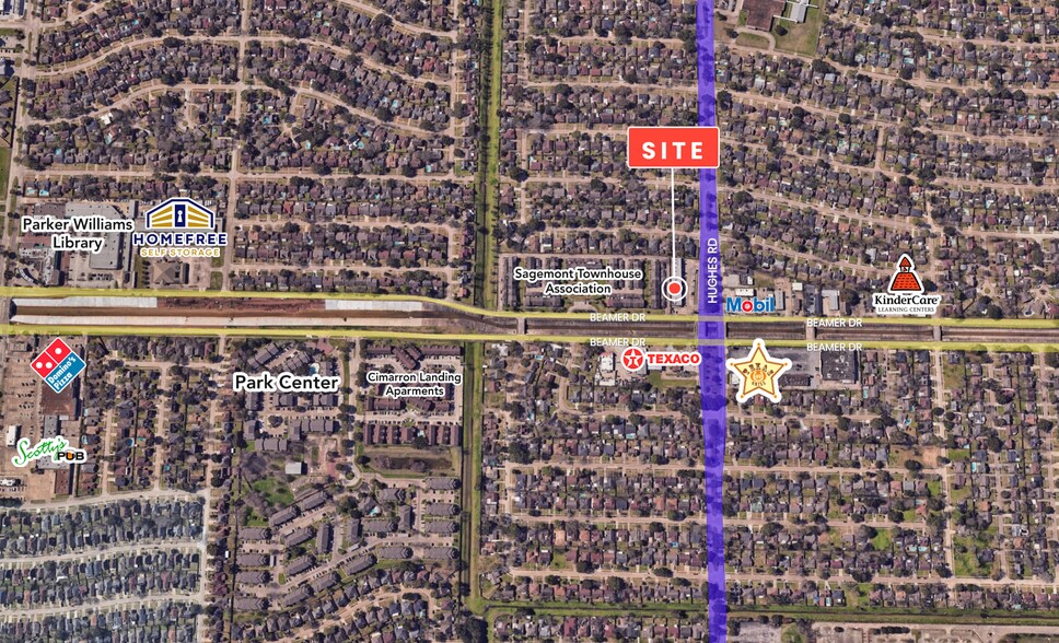 10802-10816 Hughes Rd, Houston, TX à louer - Photo de l’immeuble – Image 3 sur 6